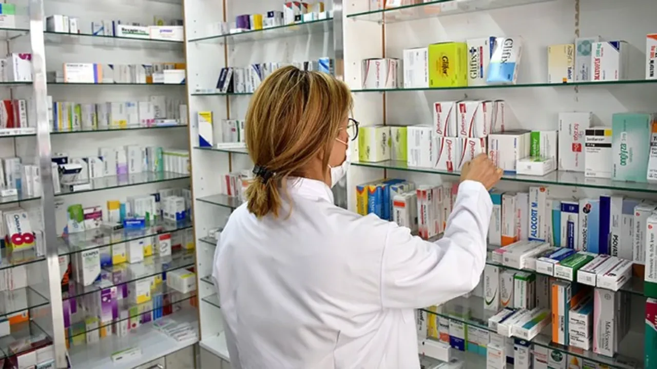Eczaneler bayramda açık mı kapalı mı? Eczaneler ne zaman açılacak?