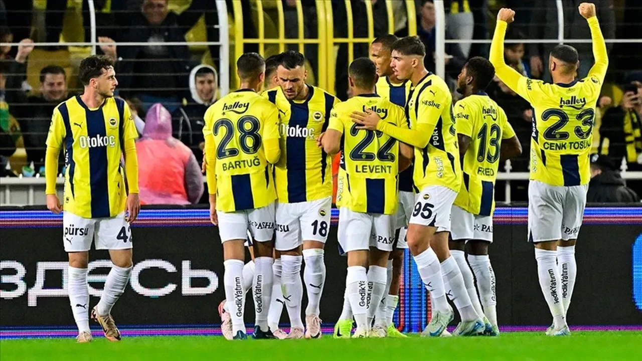 Fenerbahçe Benfica maçı ne zaman, hangi kanalda? Sarı-lacivertliler kupa maçına çıkacak