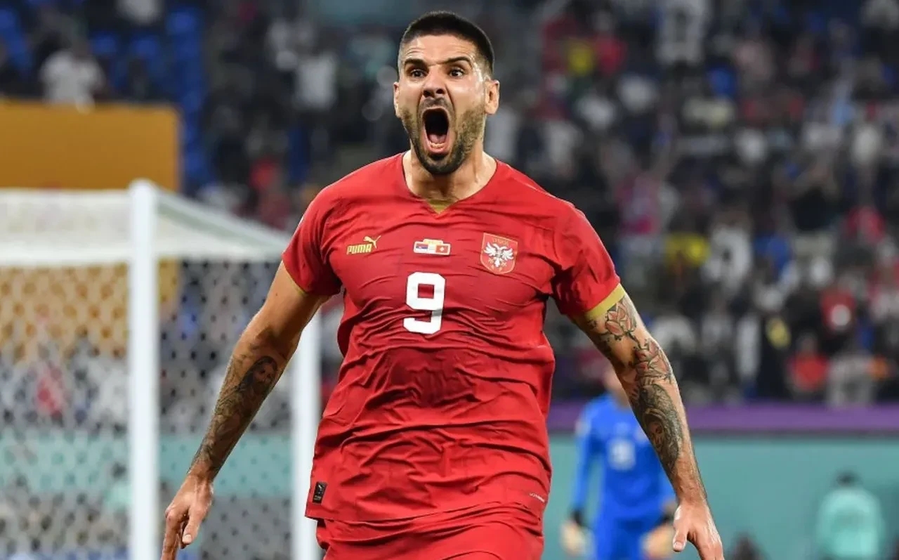 Fenerbahçe'nin forvet transferinde flaş Osimhen planı! Beklemeye geçtiler