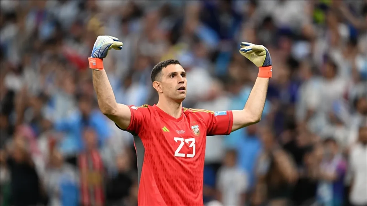 Galatasaray taraftarını çılgına çevirecek gelişme! Muslera'nın üzüntüsünü unutturacak