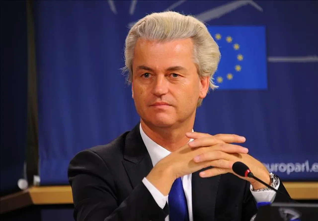 Hollanda'da erken seçim göründü: Aşırı sağcı Geert Wilders koalisyondan çekildi