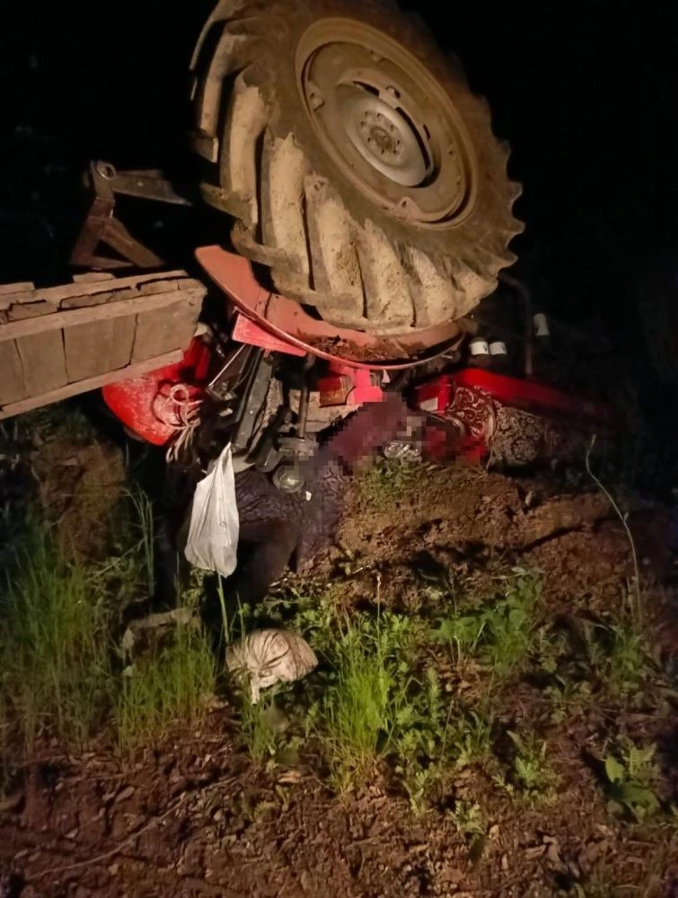 Sivas’ta odun toplamaya giden yaşlı çift traktör kazasında can verdi!