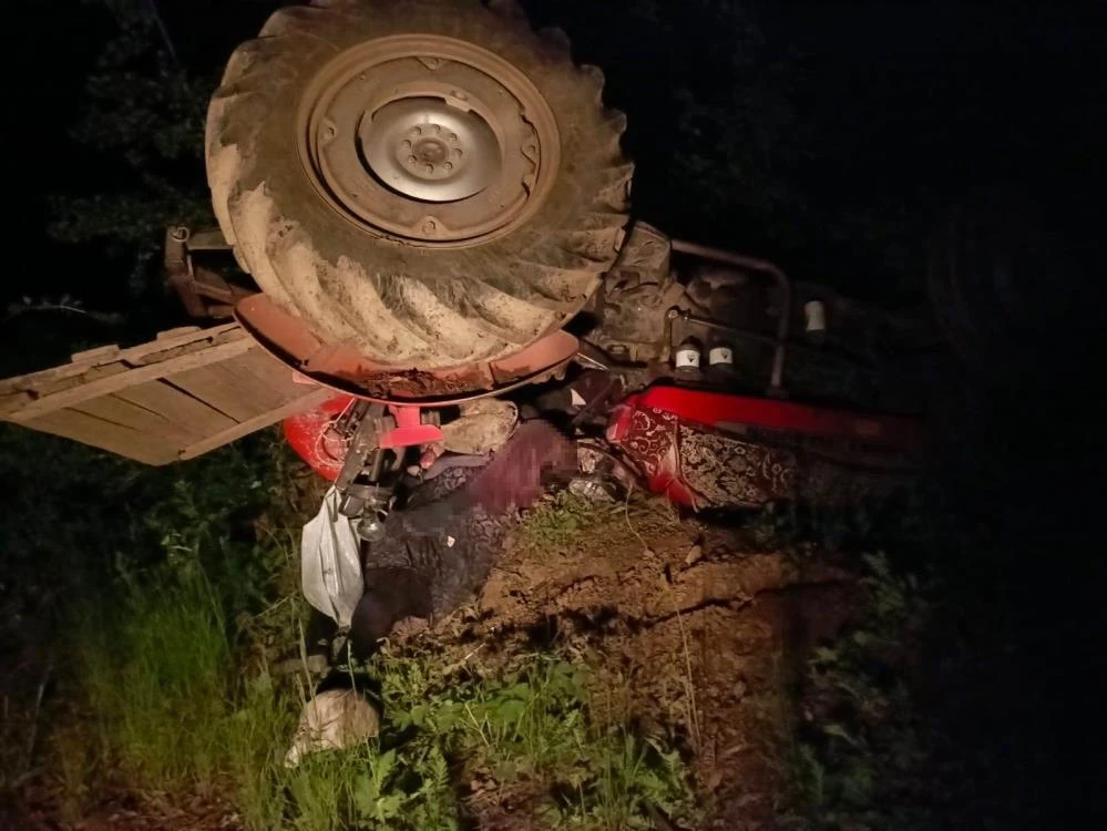 Sivas’ta odun toplamaya giden yaşlı çift traktör kazasında can verdi!