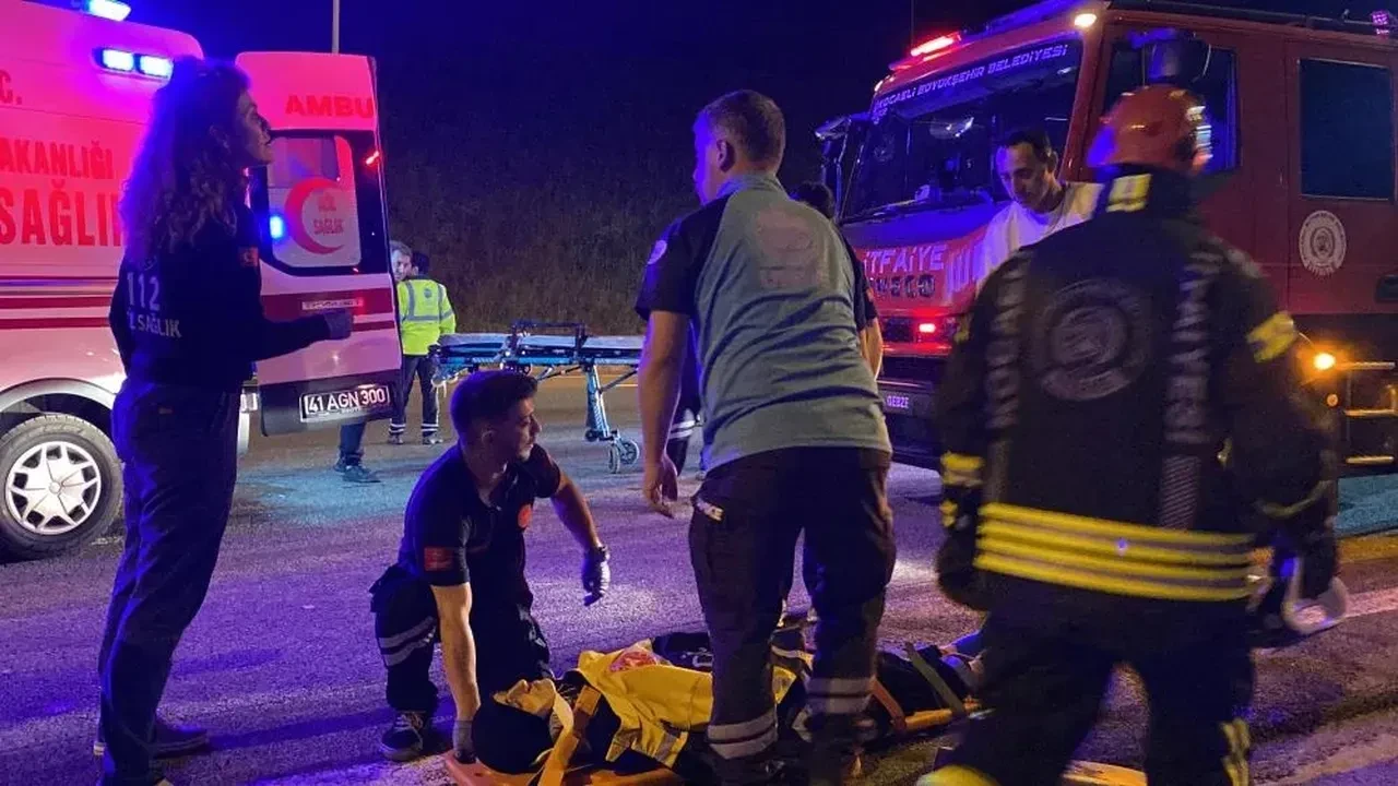 Kuzey Marmara Otoyolu'nda dehşet: 3 araç çarpıştı, 12 kişi yaralandı!