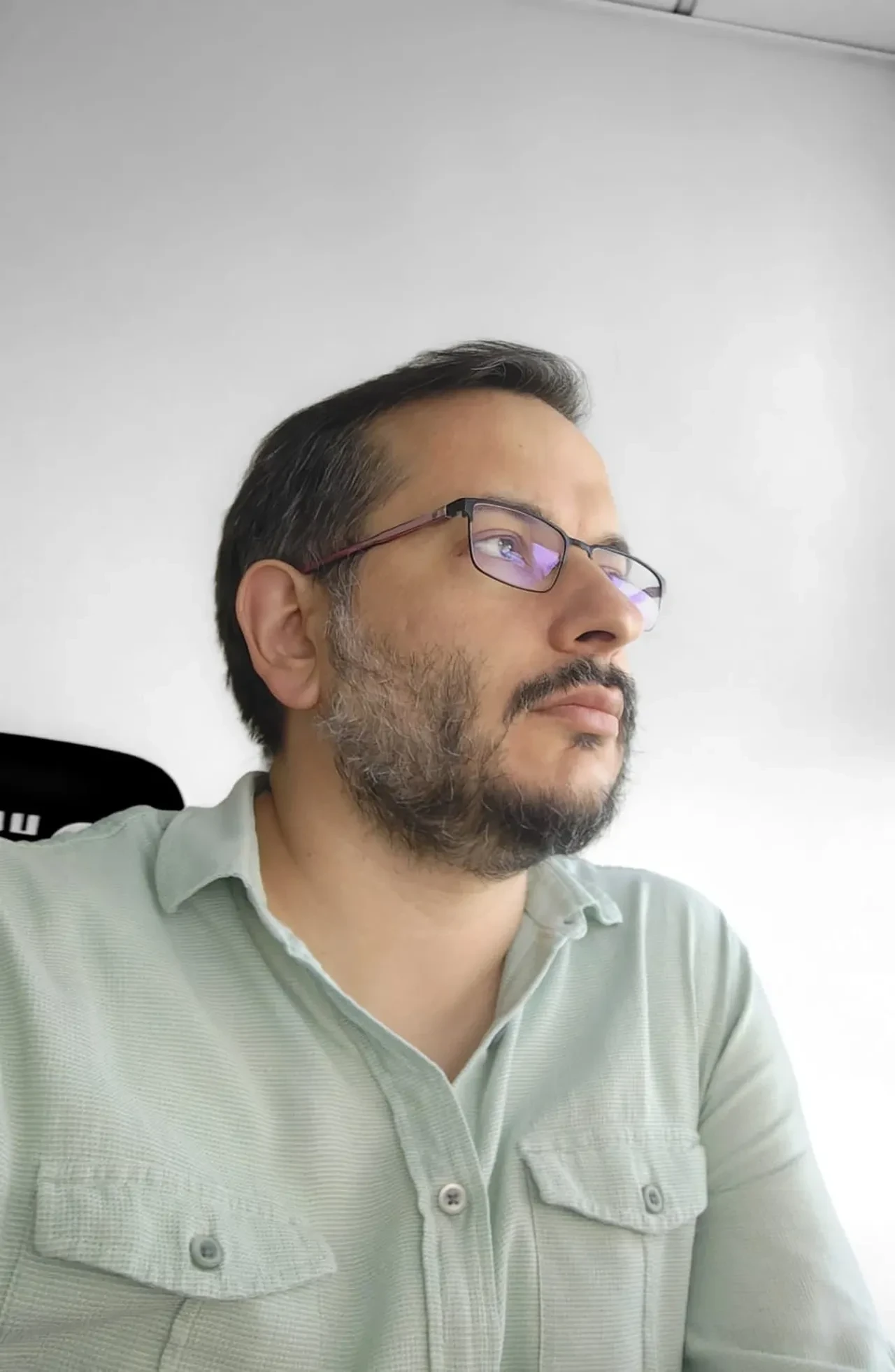 Madalyonun Diğer Yüzü: Yapay Zeka ile Kendi Kuyumuzu mu Kazıyoruz?
