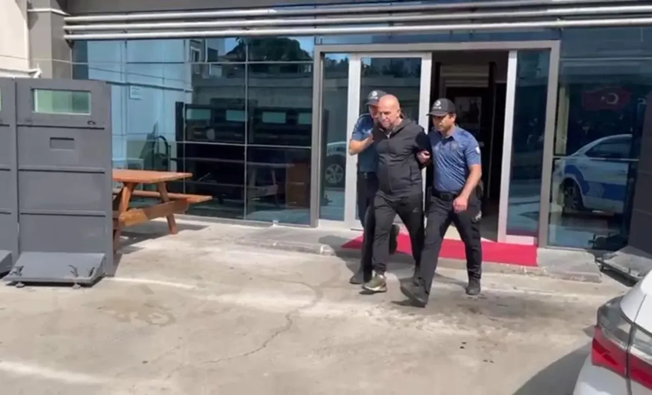 Marmaray'da çocuklarının yanında babaya yumruk atmıştı! İstenen ceza belli oldu