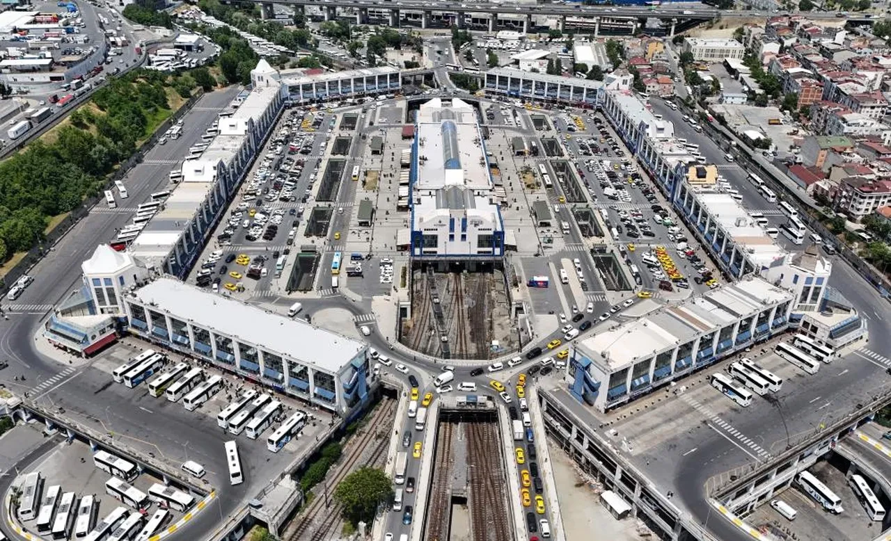 Otogarda bayram telaşı! Seferler yüzde 100'e ulaştı