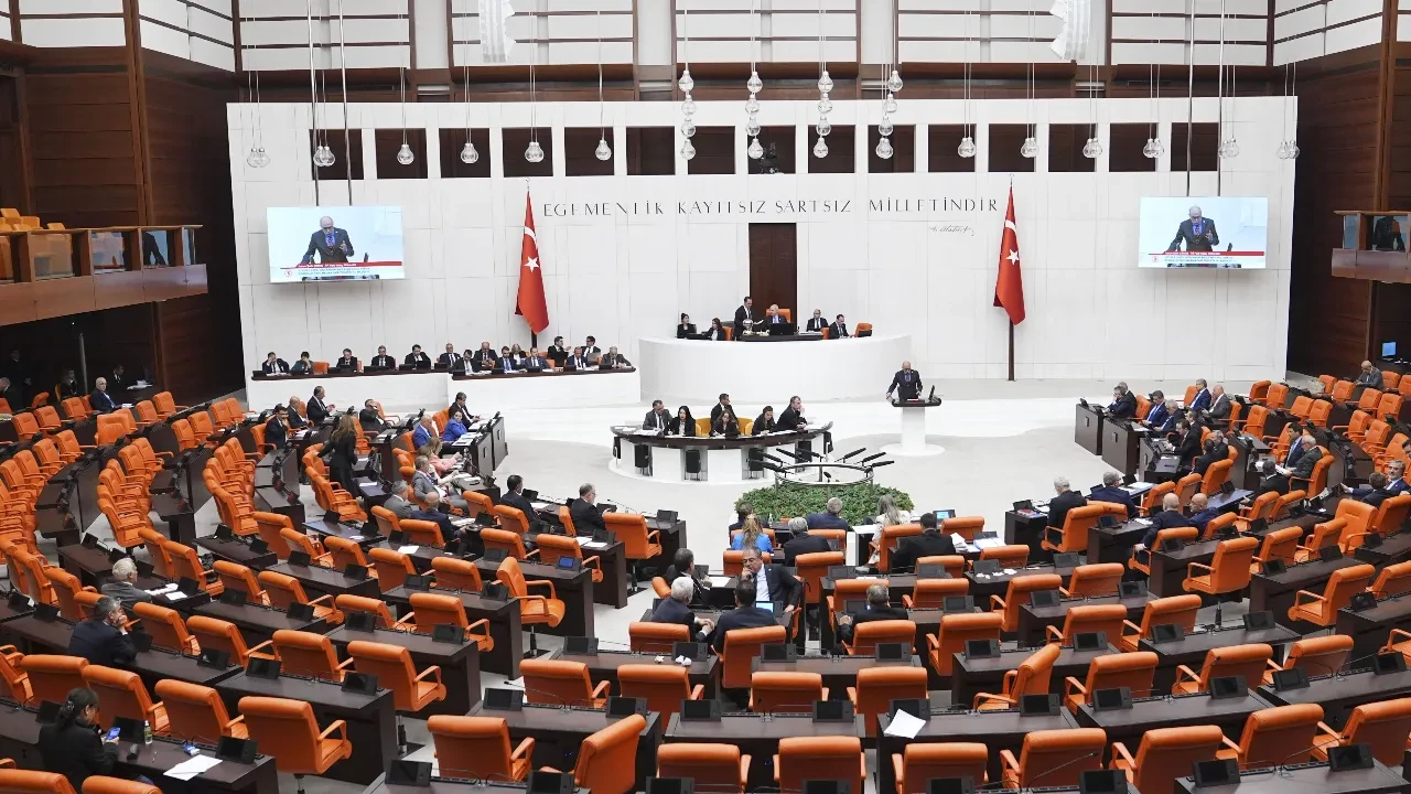 TBMM'de başkanlık yarışı başladı: Beş aday var