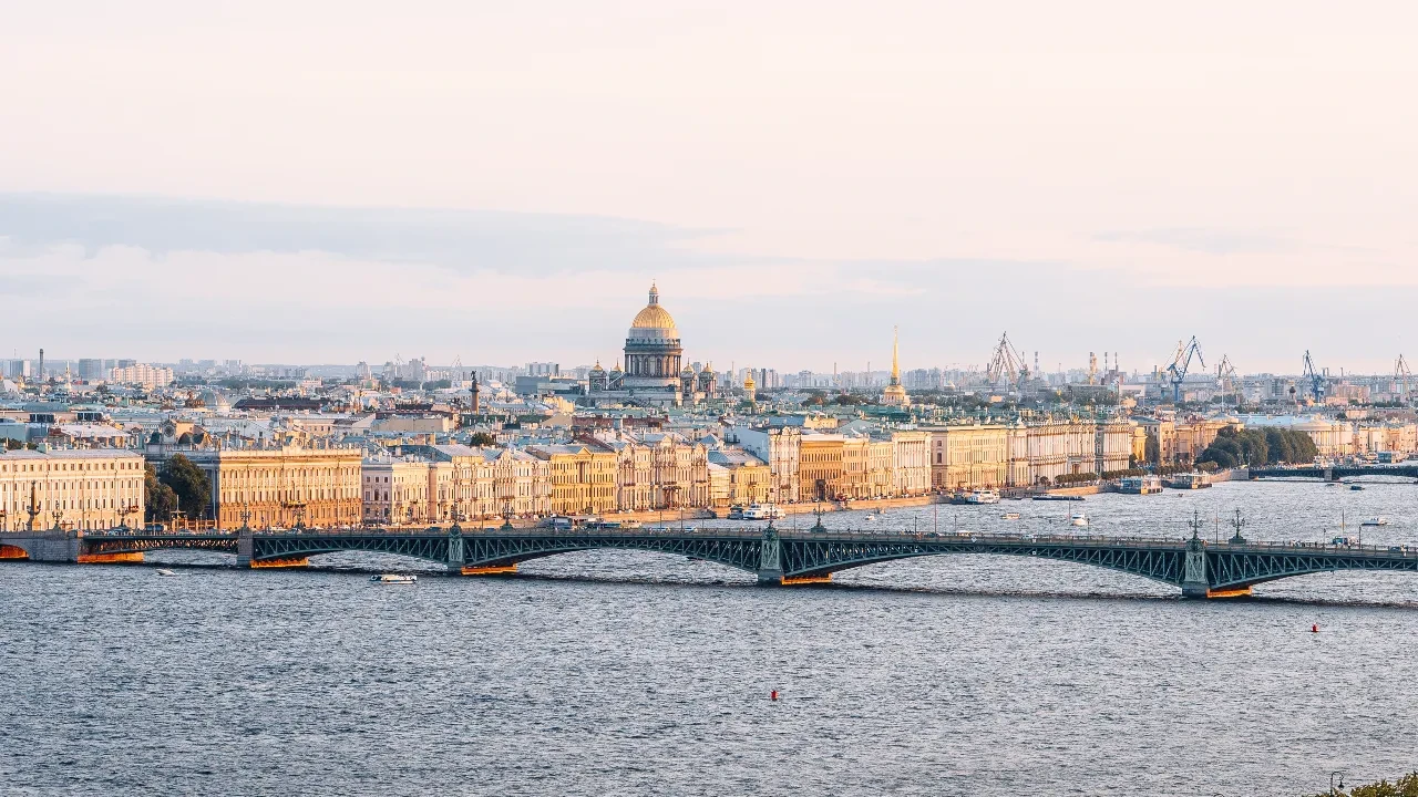 Türkiye’den St. Petersburg’a yoğun ilgi THY’ye uçak büyütüyor