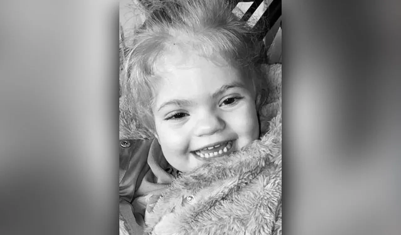 5 yaşındaki kızları çocukluk çağı Alzheimer'ına yakalandı! Aile neler yaşadıklarını anlattı