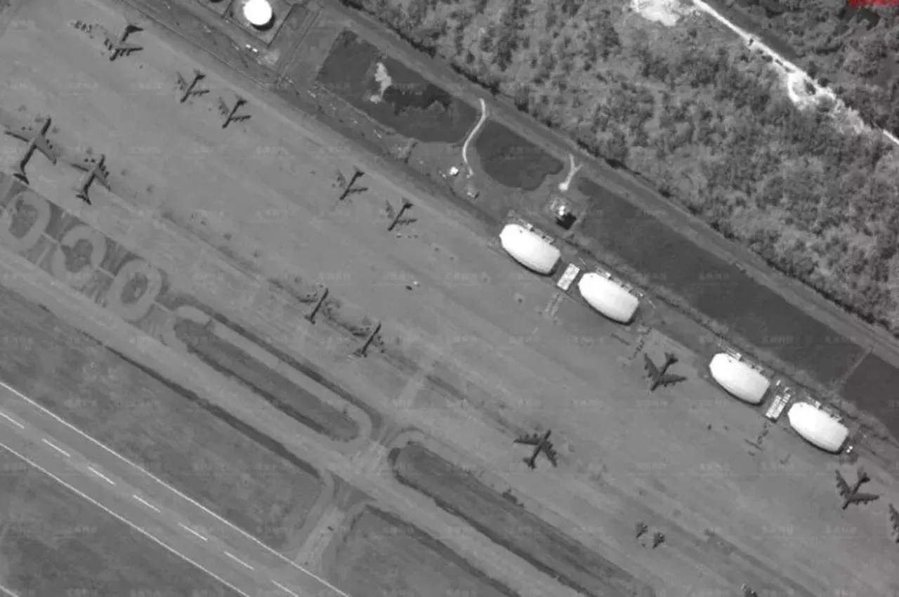 ABD İran'ı vurduğu uçaklarla stratejik üssünü donattı! Uçak ve yakıt yığını