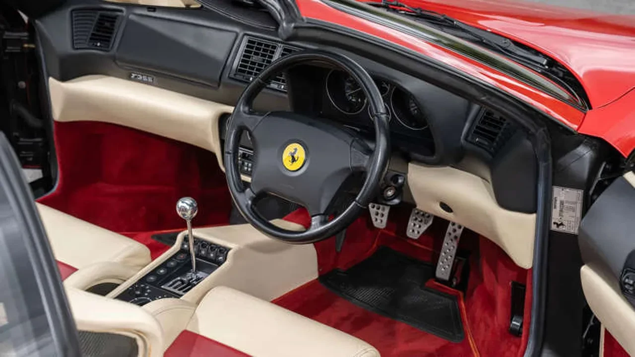 "Dünyanın en iyi arabası" açık artırmada