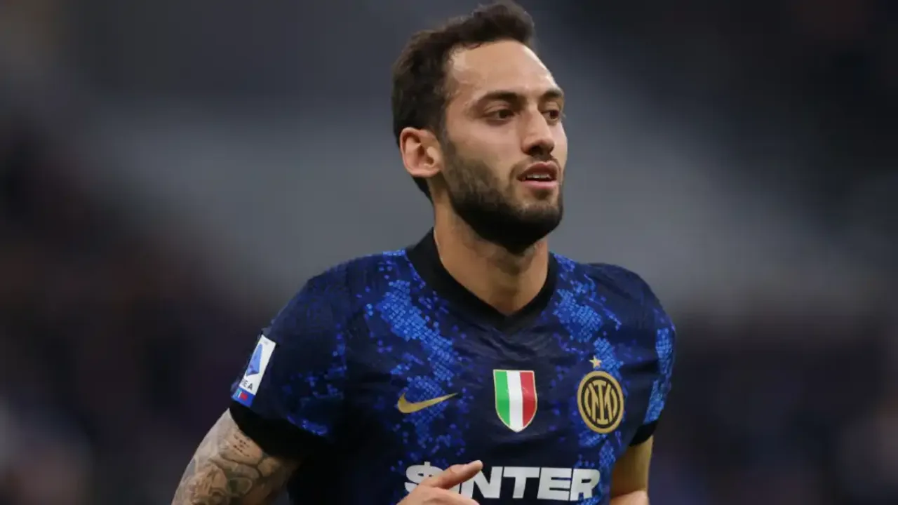 Hakan Çalhanoğlu Inter Fluminense maçında oynayacak mı? Maç kadrosu, muhtemel ilk 11'ler belli oldu