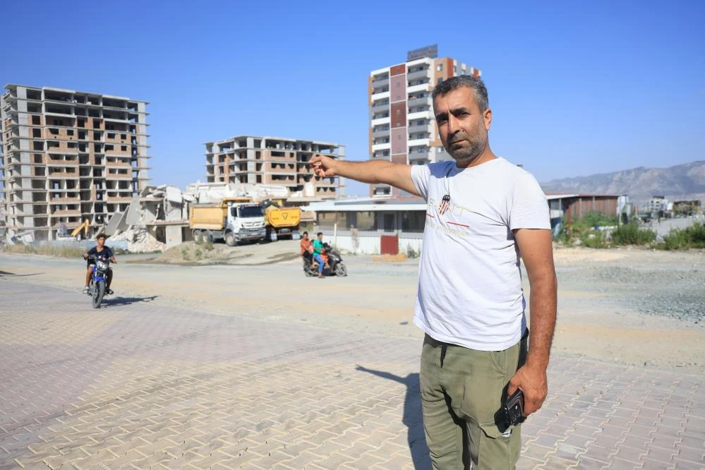 Deprem sarsıntısını aratmadı! Korku dolu anlar kamerada