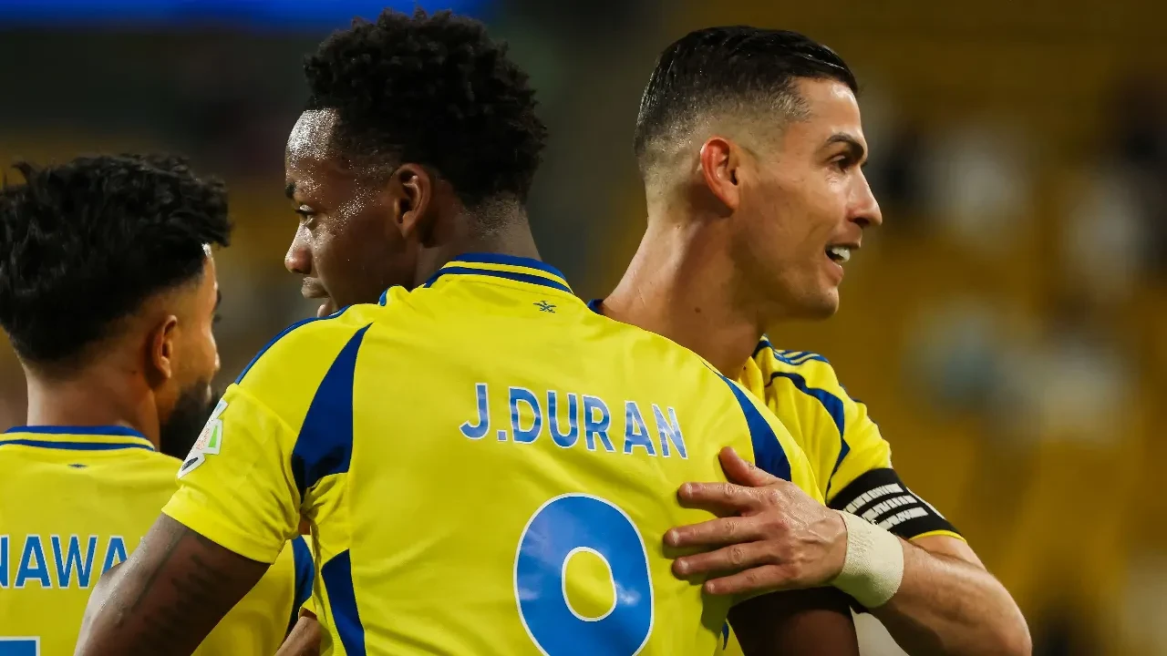 Jhon Duran imzalıyor: Fenerbahçe