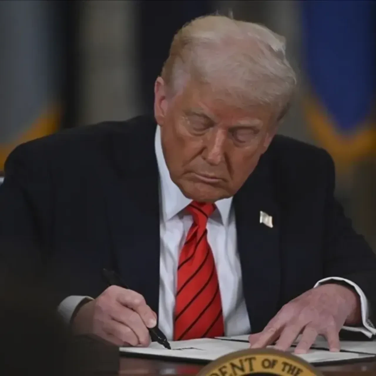 Trump'tan Suriye hamlesi: Kararı resmen imzaladı
