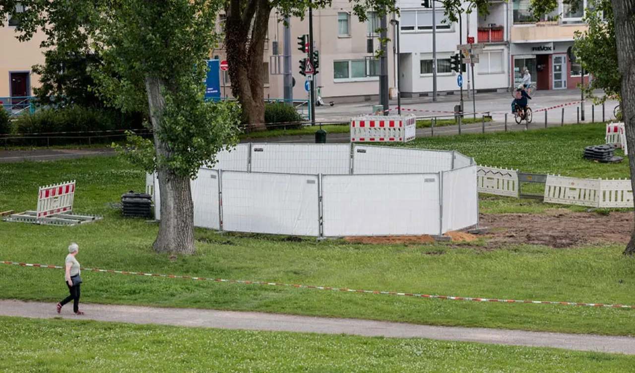 Almanya'da tonlarca ağırlıkta 3 bomba paniği! OHAL ilan edildi, şehir boşaltıldı