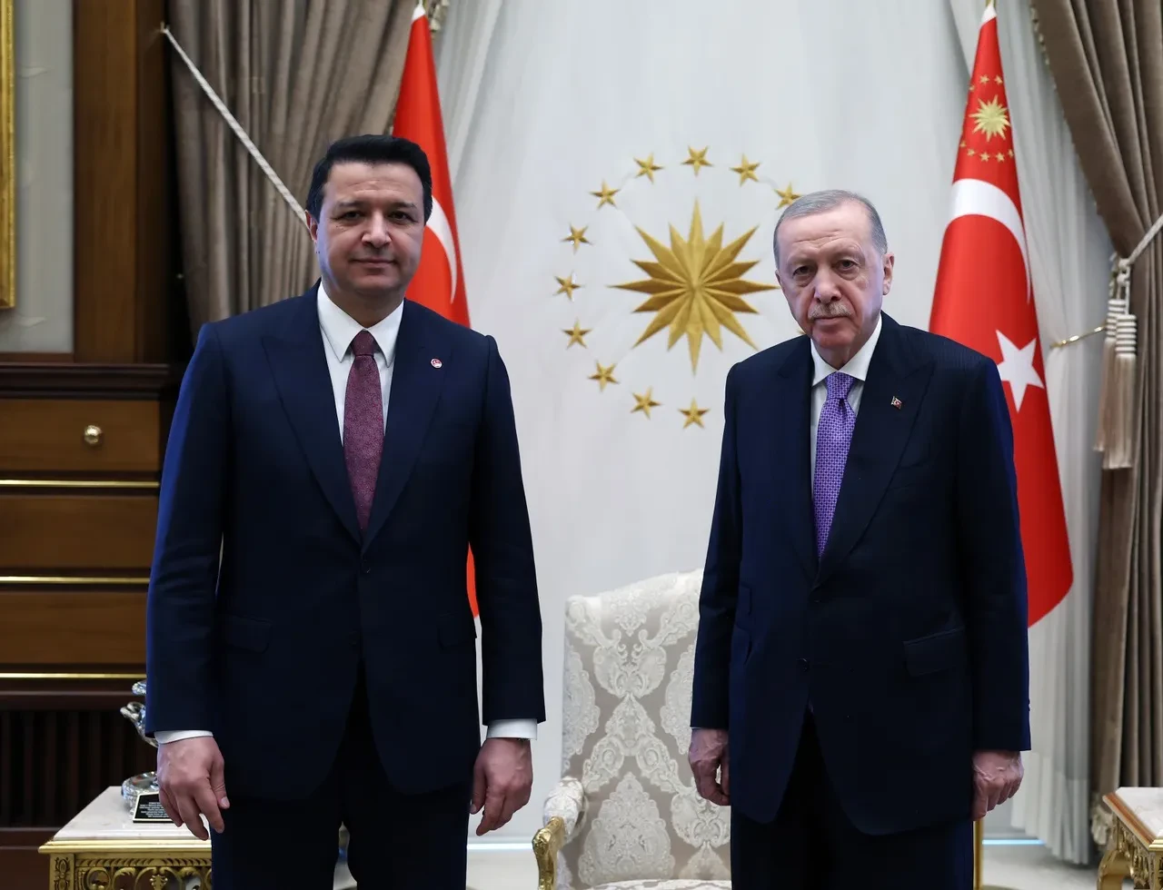 Beştepe'de kritik görüşme! Erdoğan, Saadet Partisi lideri Mahmut Arıkan'ı kabul etti