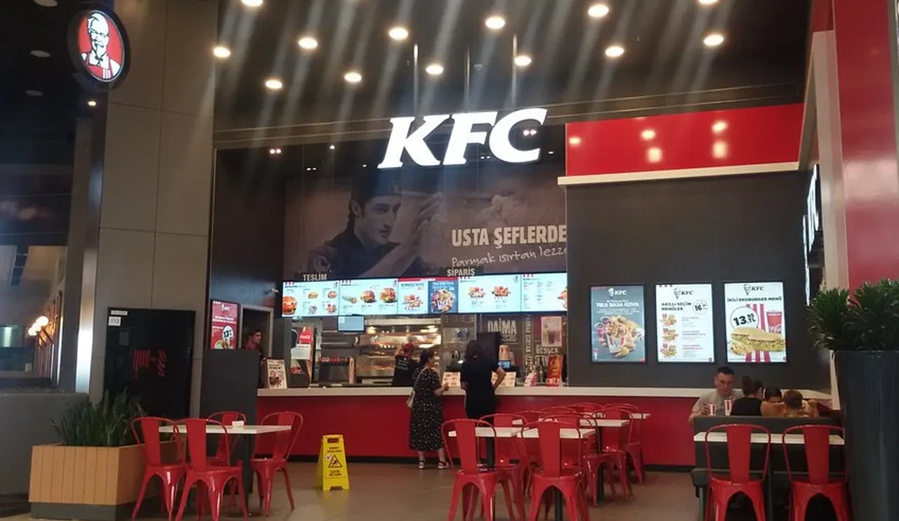KFC Türkiye’ye geri dönüyor! Dev döner zinciriyle ortaklık kurdu