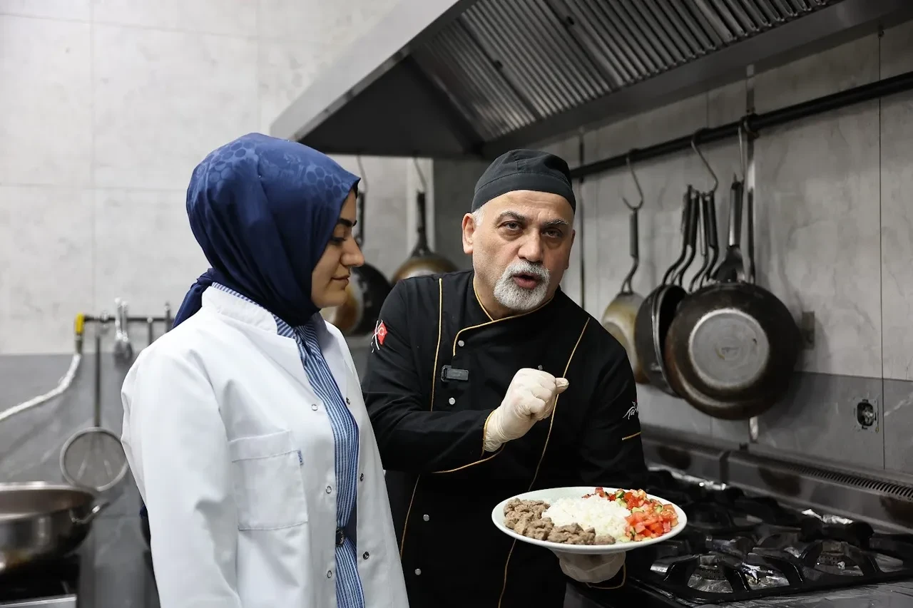 Kurban Bayramı'nda et tüketimine dikkat! Uzmanından 24 saat uyarısı