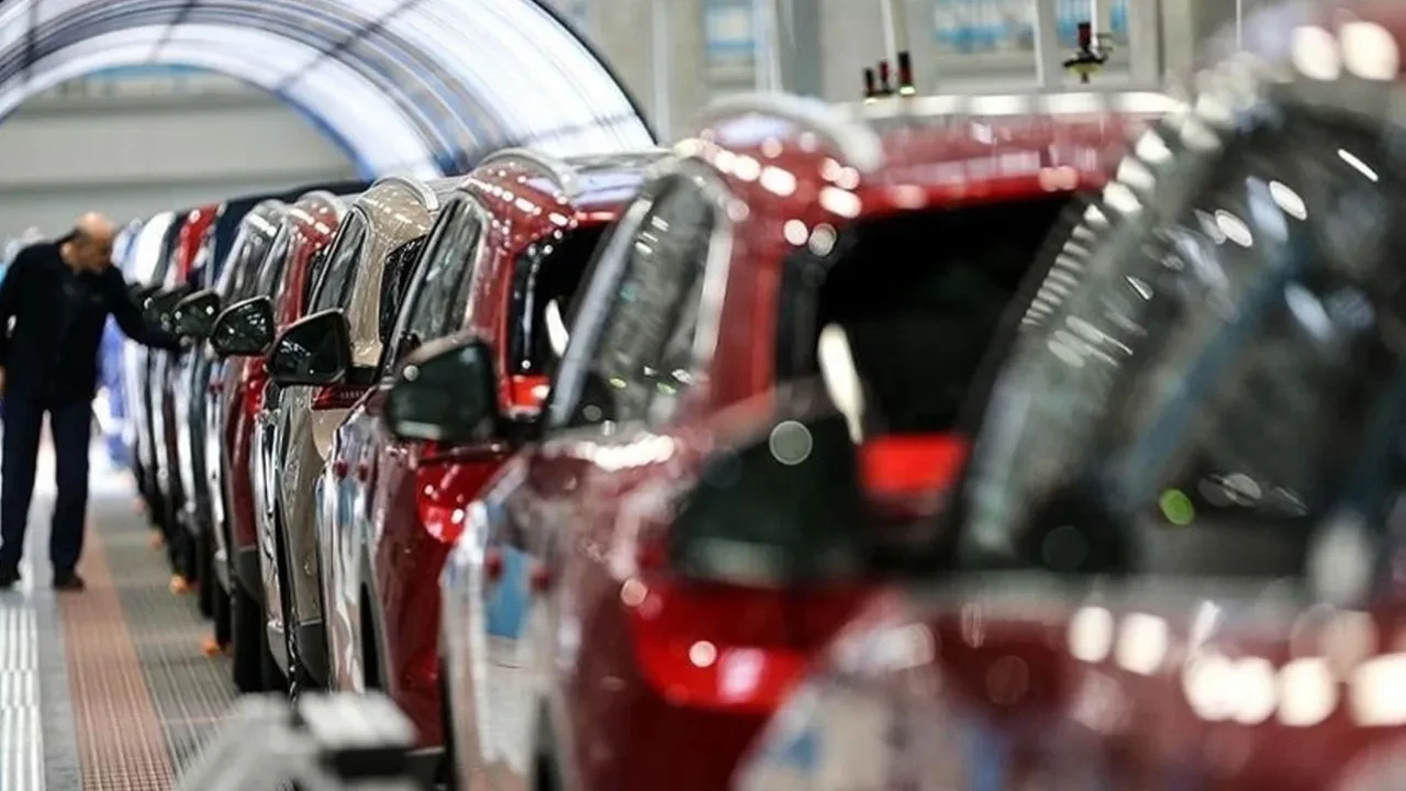 Otomotiv üreticilerinin başı Çin'le dertte! Üretim durabilir