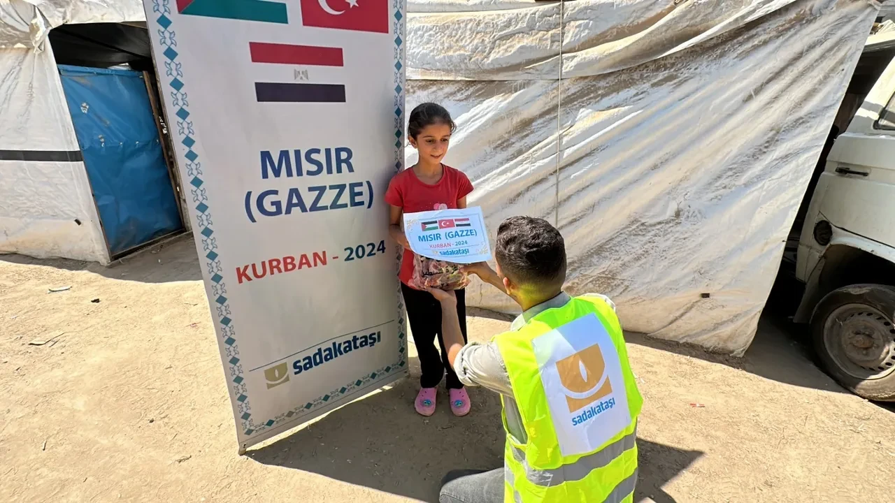 Sadakataşı Gazze’ye 5 bin hisse kurban ulaştıracak