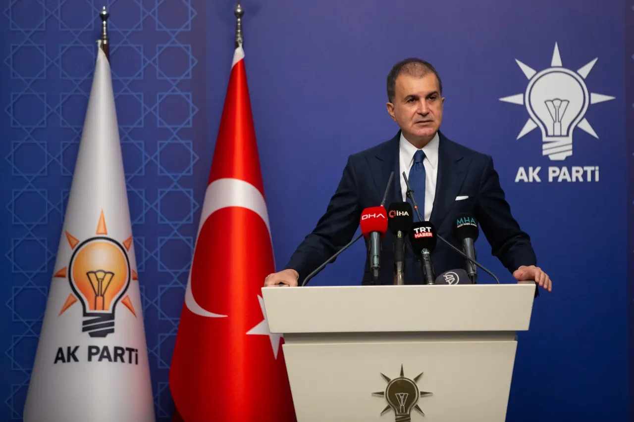 Türkiye ile SDG yetkilileri görüştü mü? AK Parti Sözcüsü Ömer Çelik iddialara noktayı koydu