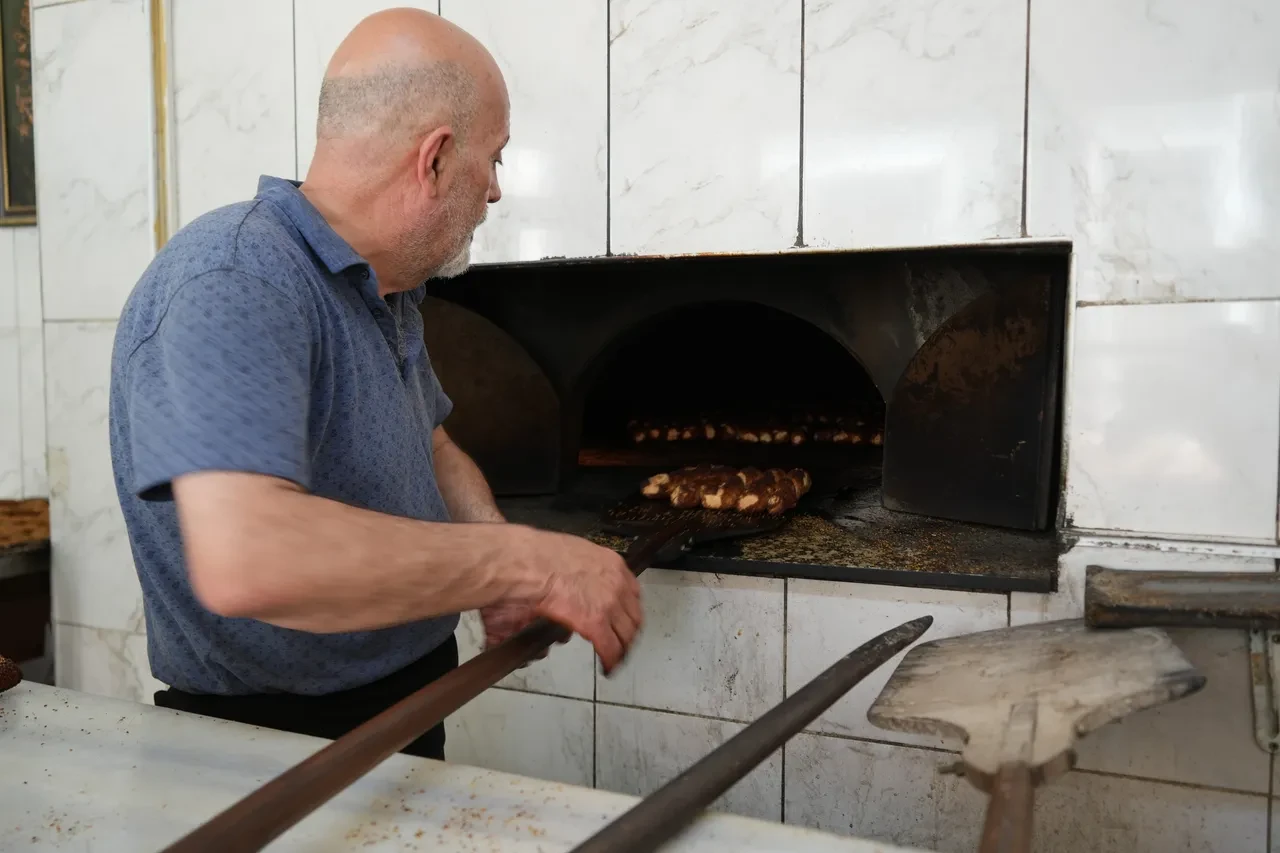 Vedat Milor yeni tartışmanın fitilini ateşledi: Ankara simidi mi, İzmit simidi mi?