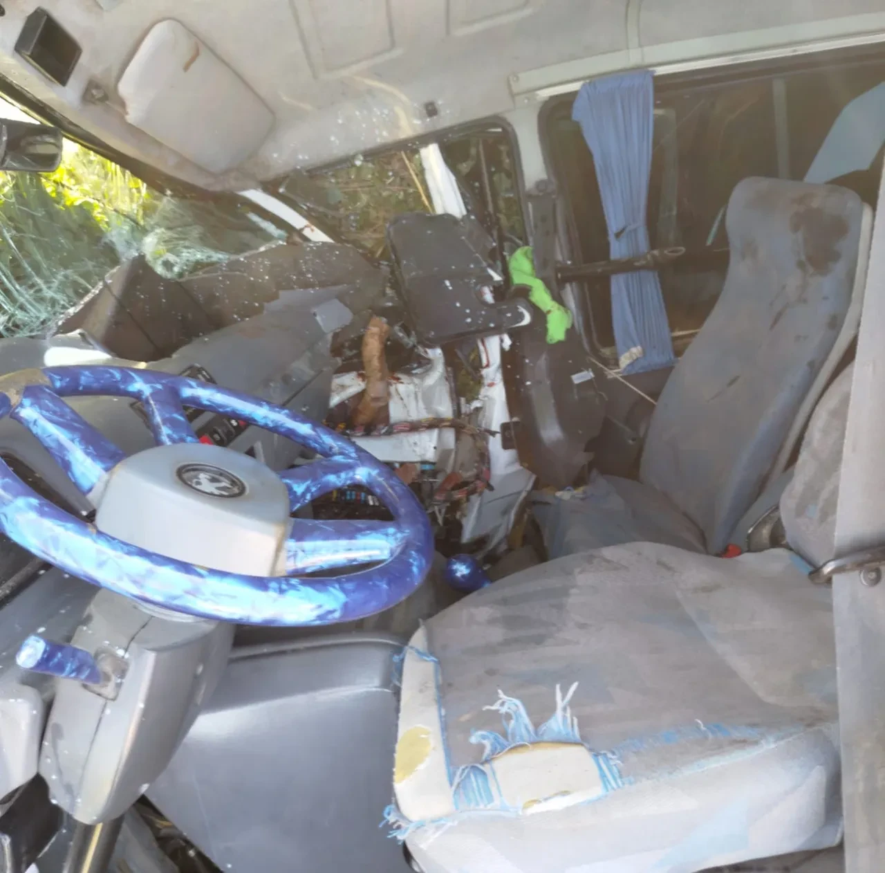 Denizli'de işçileri taşıyan servis devrildi! Çok sayıda yaralı var