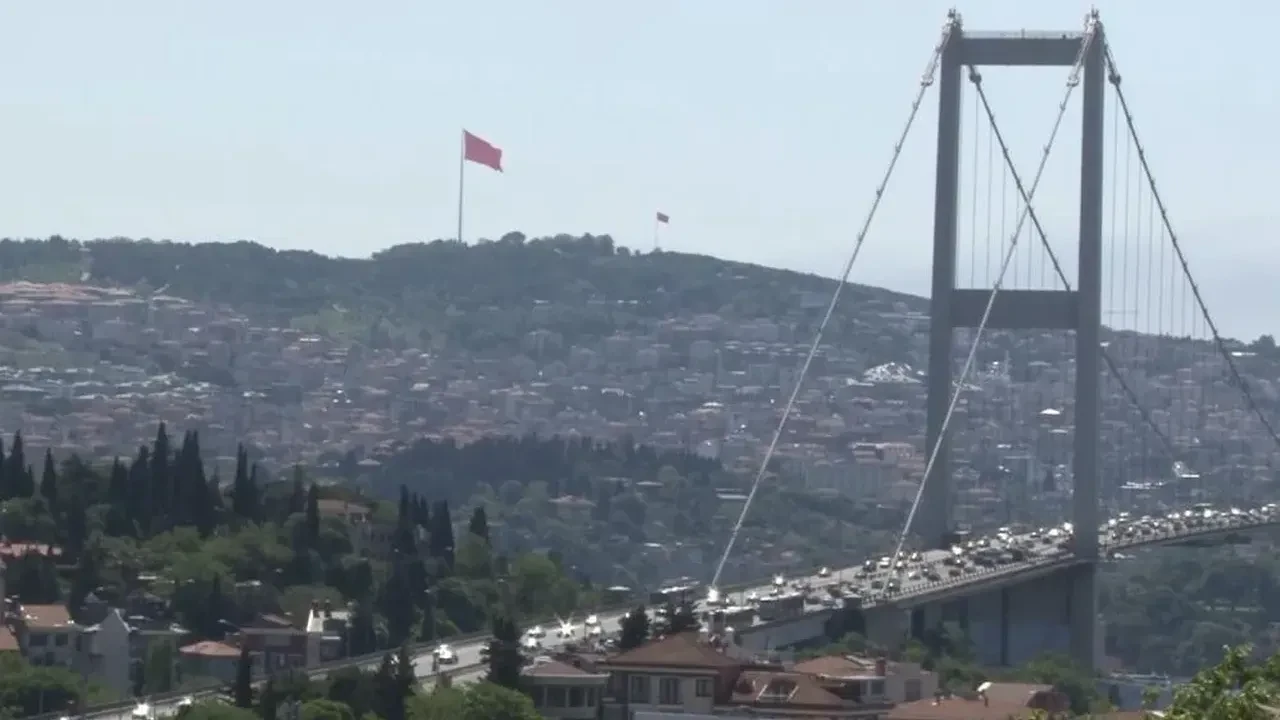 İstanbul'da Kurban Bayramı trafiği başladı: 15 Temmuz Şehitler Köprüsü'nde yoğunluk