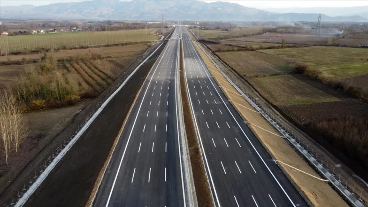 Kuzey Marmara Otoyolu bayramda ücretsiz mi? Bayramda ücretsiz olan yollar 2025
