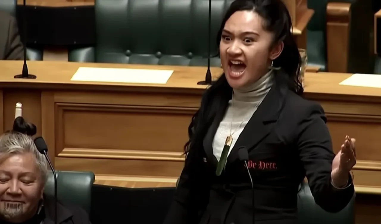 Parlamentoda Haka dansı pahalıya patladı! Milletvekillerine tarihte görülmemiş ceza