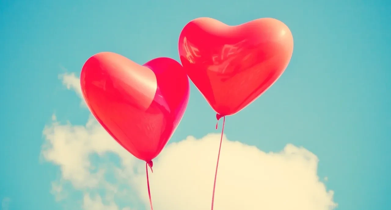 Sevgiliye Kurban Bayramı mesajı 2025! Sevgiliye gönderilebilecek uzun, kısa, anlamlı ve romantik bayram mesajları