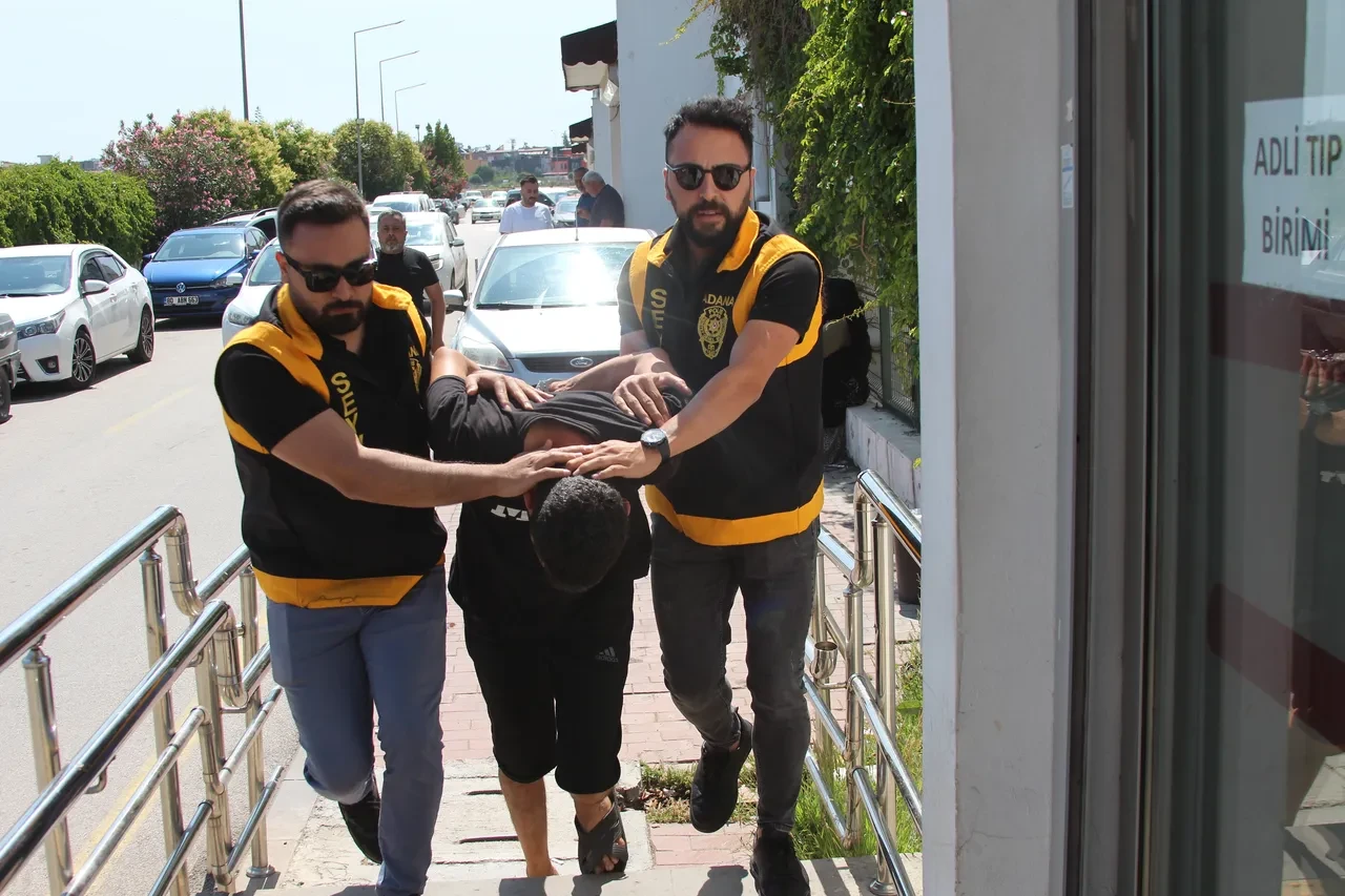 Ters yönden girip kadın sürücüye korku dolu anlar yaşattı! İfadesi 'pes' dedirtti