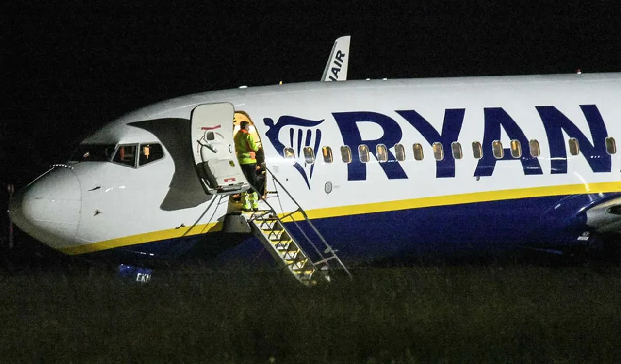 Türbülansa giren uçak acil iniş yaptı! Çok sayıda yaralı var