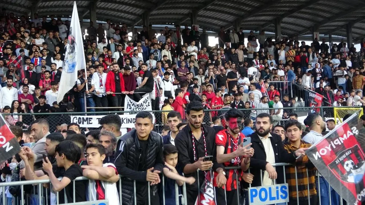 Şampiyonluk kutlaması nefes kesti!