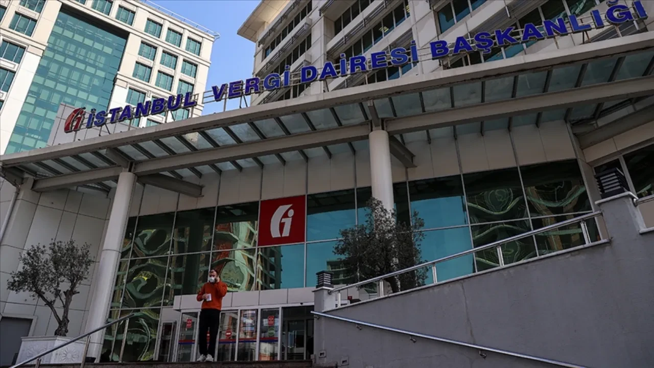 Vergi dairesi arefe günü açık mı? Çalışma saatleri belli oldu