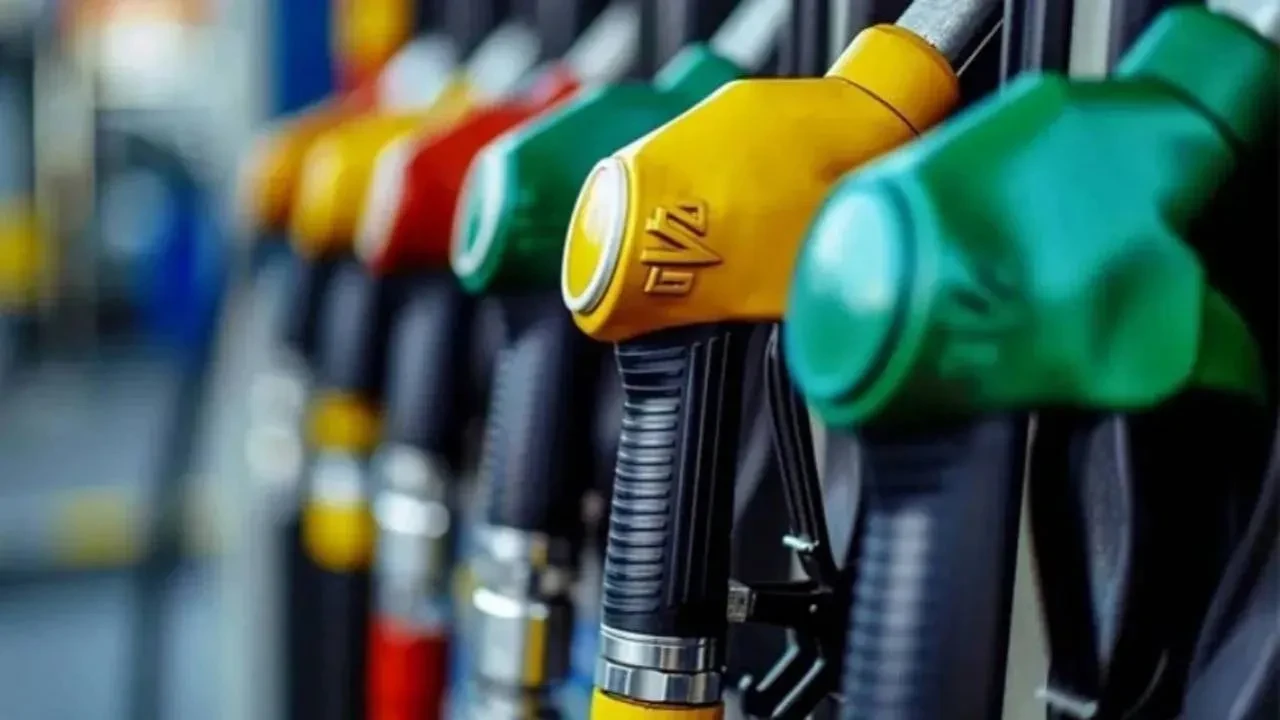 Akaryakıtta zam ya da indirim var mı? Benzin motorin 6 Haziran güncel fiyatları
