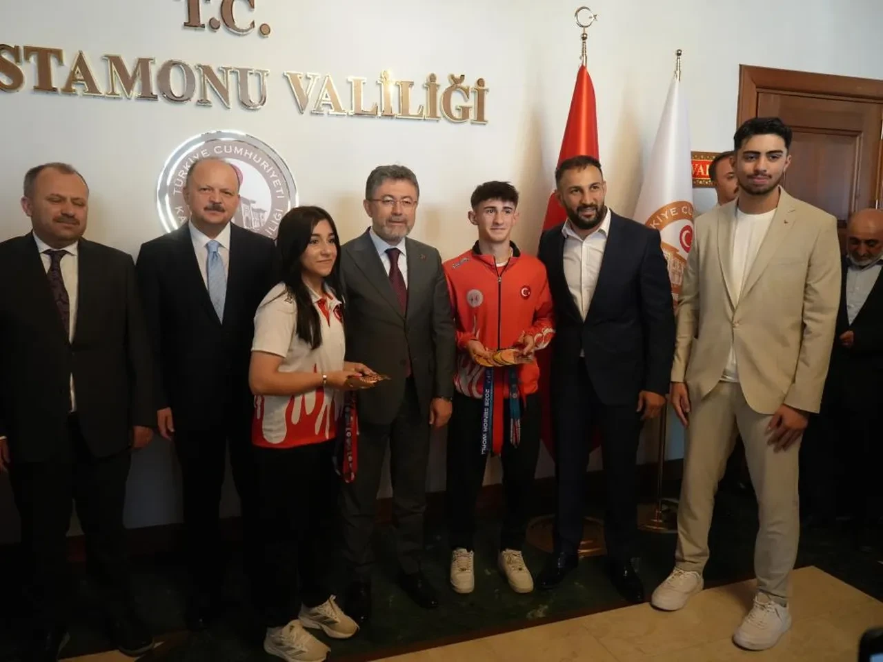 Bakan Yumaklı'dan orman çağrısı: 'Lütfen' diyerek uyardı!