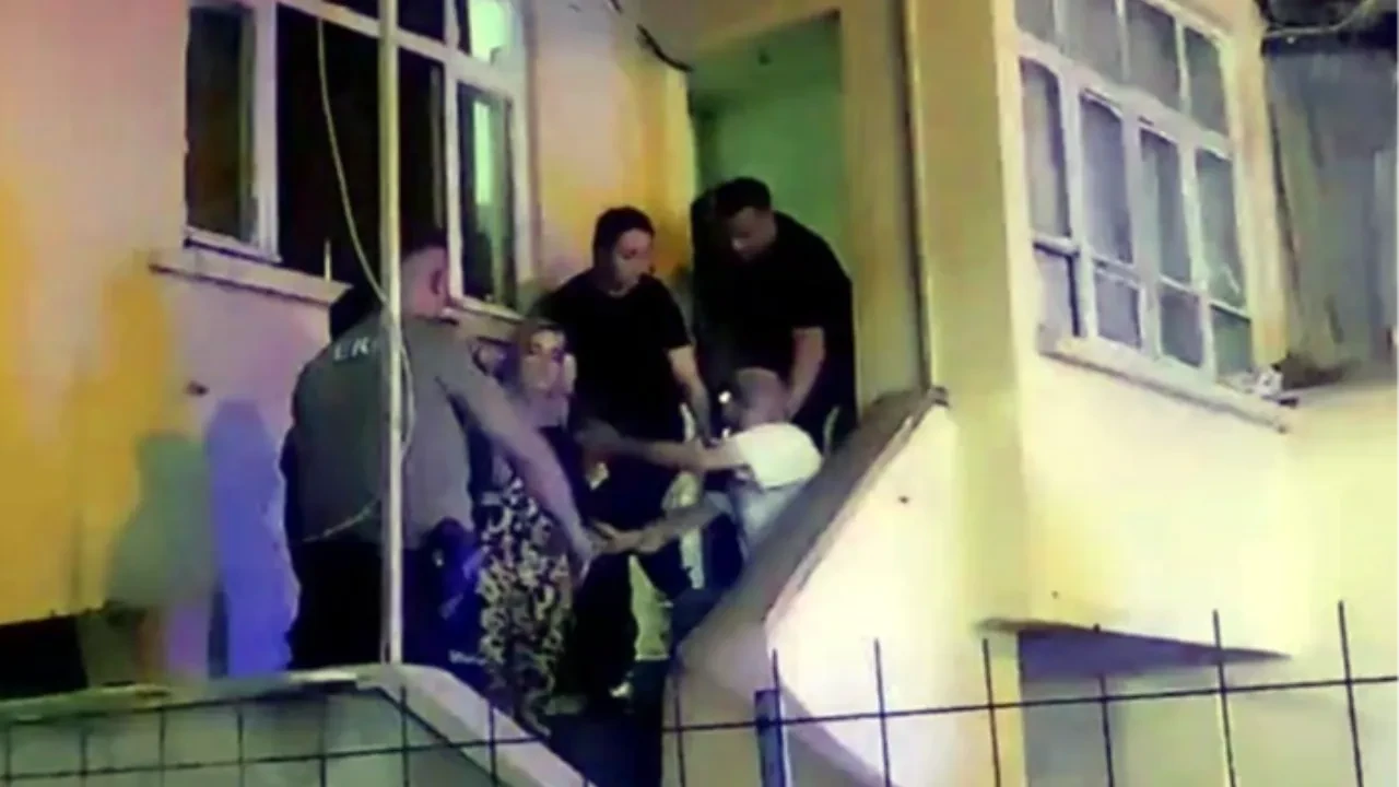 Bayramda bıçaklı tartışma! Tehditler savurdu