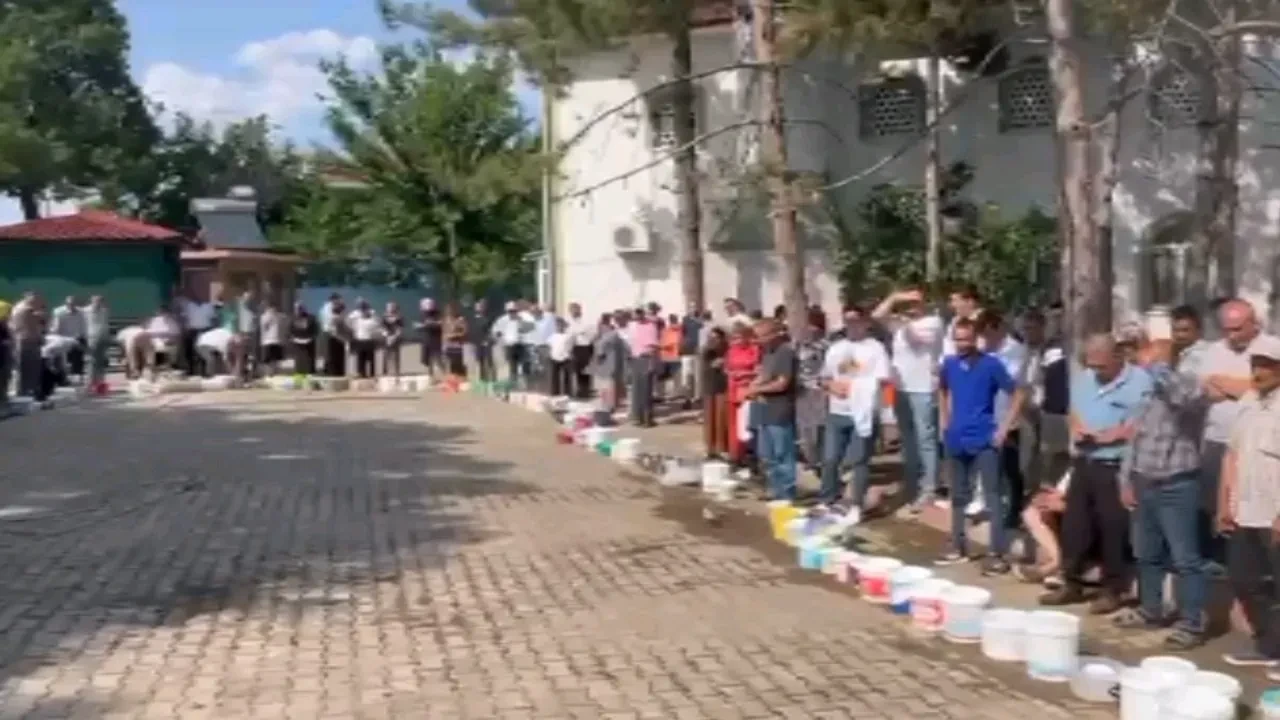 Edirne'de örnek dayanışma: Her eve kurban eti giriyor!