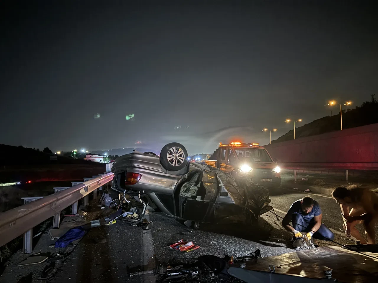 İzmir'de kahreden kaza! Anne ve baba öldü, 5 aylık bebekleri yaralı