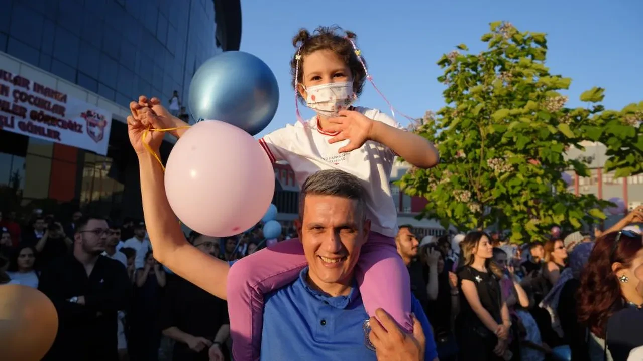 Kanser hastası 5 yaşındaki Elif Azra hayatını kaybetti! 4 gün önceki detay yürek yaktı
