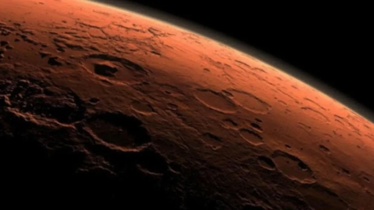 Mars neden kırmızı: Bilim insanları sırrı çözdü