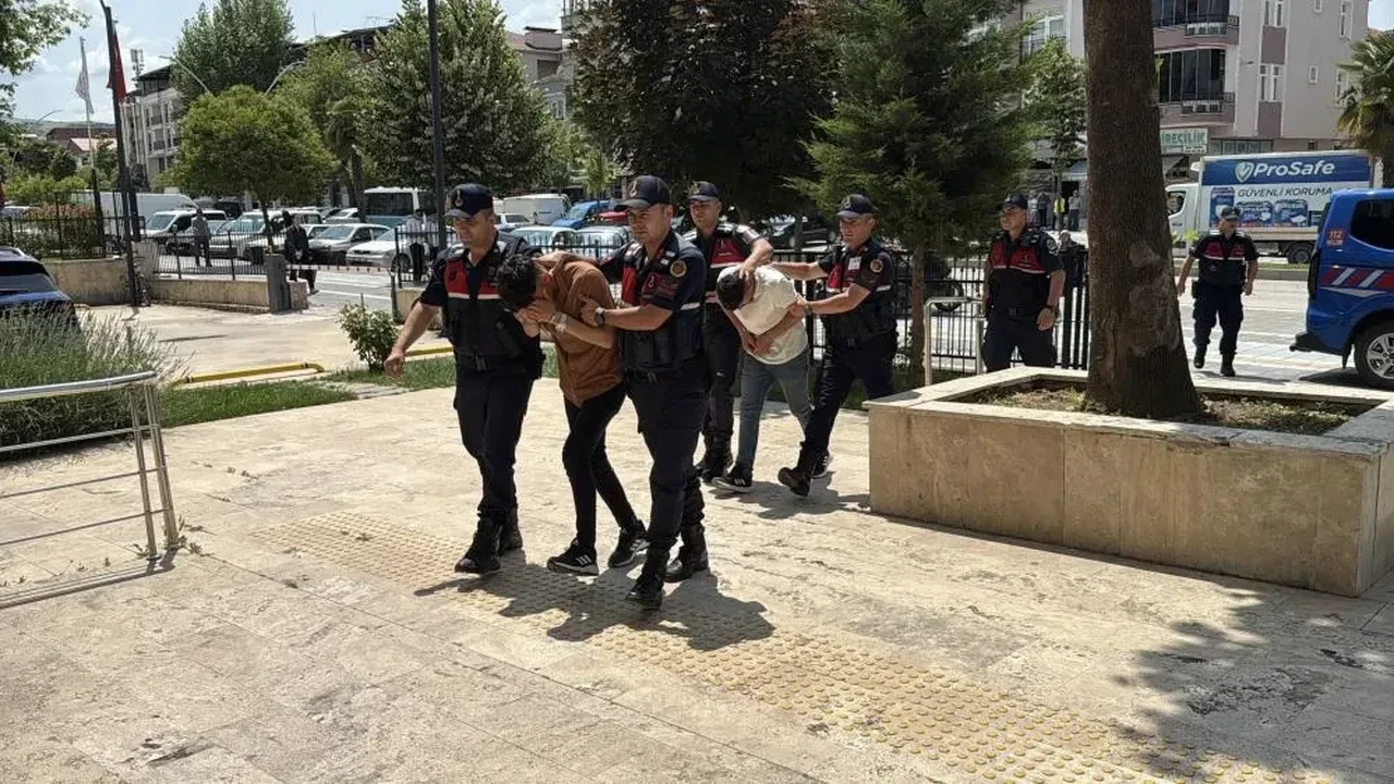 Tokat’ta amcaoğluna cinsel istismar skandalında kuzenlerden biri tutuklandı!