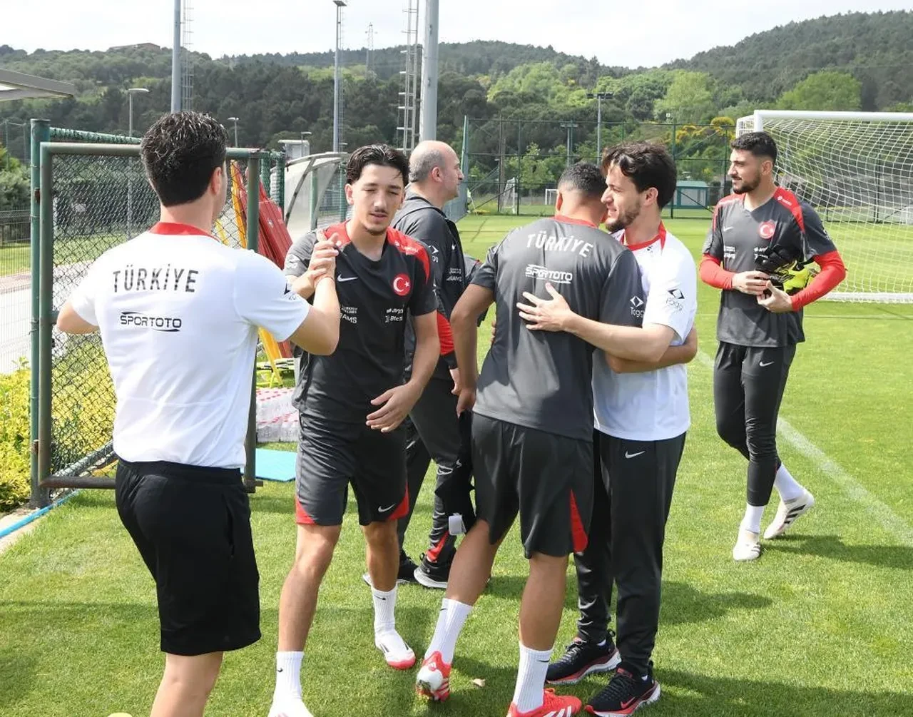 Ümit Milliler, Arnavutluk maçı hazırlıklarına başladı