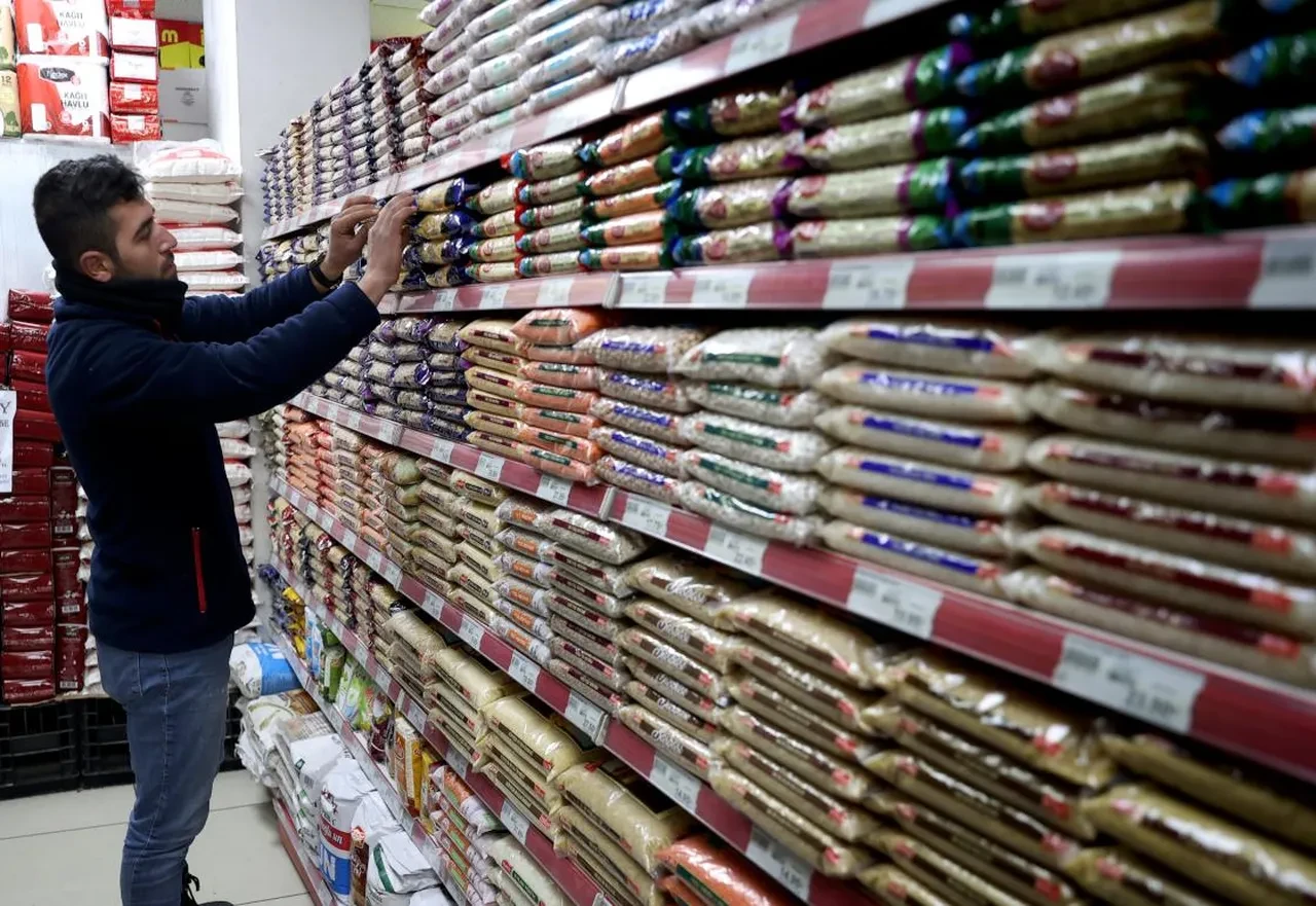 Bayramın 2. günü marketler açık mı? BİM, A101, Şok, Migros çalışma saatleri netleşti