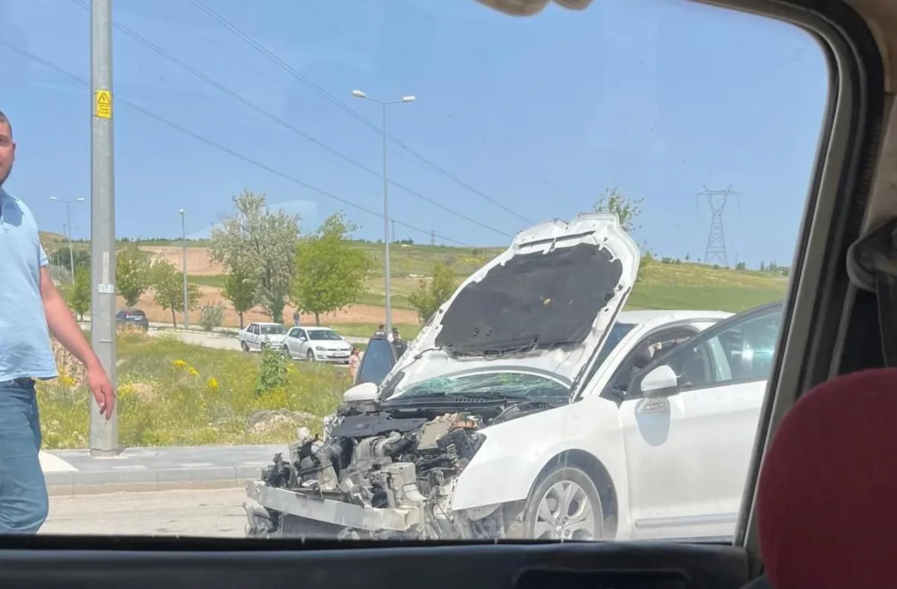 Kayseri'de feci kaza! Çok sayıda yaralı var