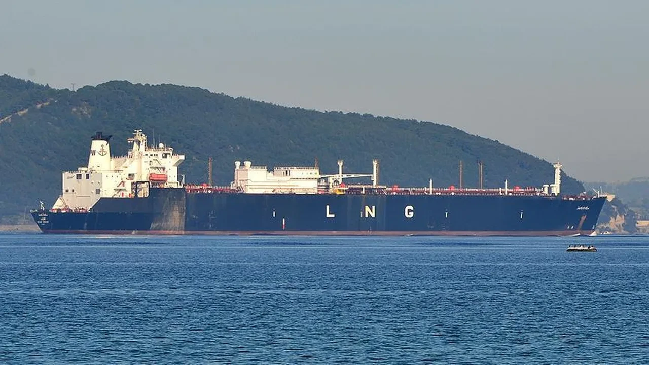 Küresel piyasada 78 yeni LNG sözleşmesi imzalandı