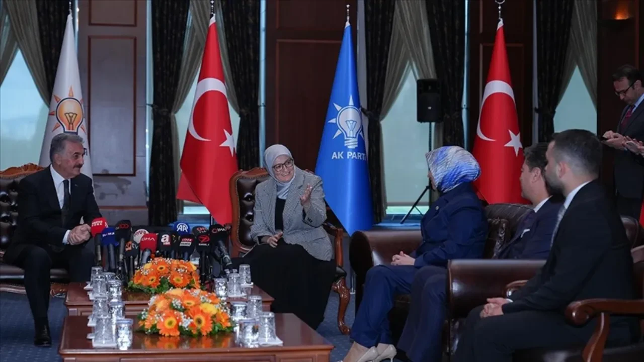 Siyasi partiler arasında bayram trafiği başlıyor: CHP katılmıyor